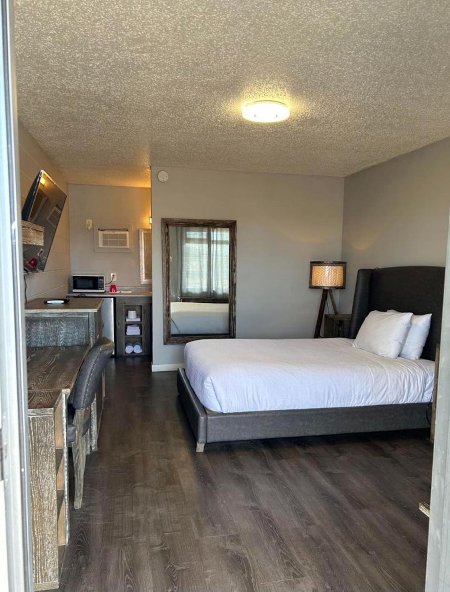 Parkside Inn Grande Prairie Exterior foto